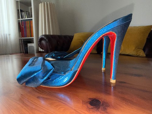 Louboutin satin bow - louboutin,