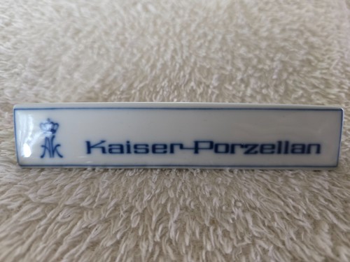 Porzellanaufsteller