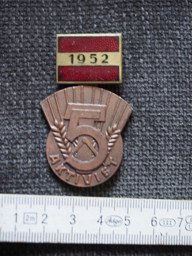 Orden abzeichen jahre - 5,