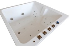 Whirlpool badewanne