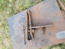 Antiker Schraubstock, Schraubzwinge, handgeschmiedet