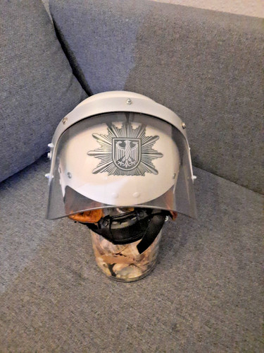 Einsatzhelm bundesgrenzschutz - einsatzhelm,