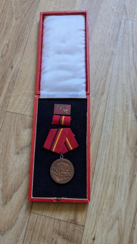 Ddr medaille für - medaille, „für