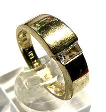 375 Gold 9 K Ring modernes