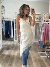 Asymmetrisches Lace Kleid