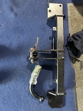 Anhängerkupplung für BMW 3. und 1. Serie von 2005 bis 2013 E90, E87 usw.