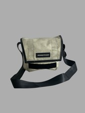 Freitag F11 LASSIE Messenger