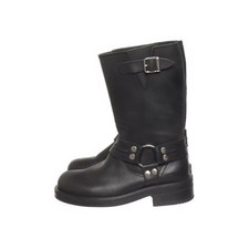 Kentucky's Western, Stiefel