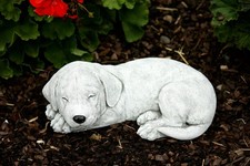 Frostfeste steinfigur labrador - steinfigur,