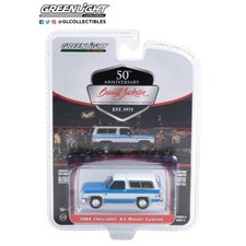 Greenlight 37270-D Chevrolet K5 Blazer Custom blau metallic/weiss 1984 - 1:64