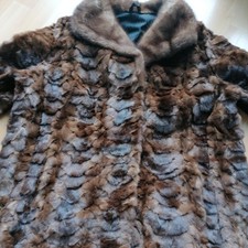 Echt Pelz Nerzkopf Jacke Pelzjacke braun Gr. 46 Neuwertig 