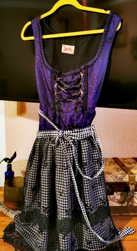 Dirndl midi - 46,