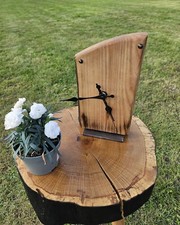 Uhr aus Eiche von Künstler