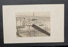 Foto Portrait Freibad Schwimmer junge Männer Gruppenbild Jugend Turm nude gay Pk