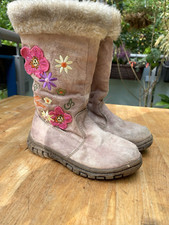 Warm gefütterte Kunst-Wildleder Stiefel, mit Stickereien, Gr. 27