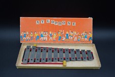 DDR Instrument Spielzeug Xylophone 12 Töne und 2 Schlägel Guter Zustand