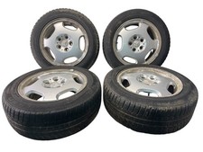 Mercedes Benz E-Klasse W210 / Alufelgen 2104010402 Winterreifen 215/55R16