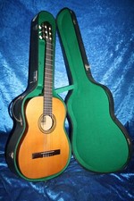 Alte Meister Gitarre von Adolf