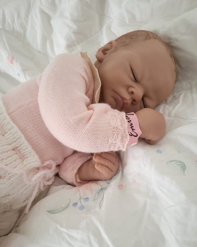 Zoll ashton drake emily - zoll,