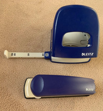 LEITZ Locher Hefter Set  blau:  5008 + 5502 Tacker  by Esselte
