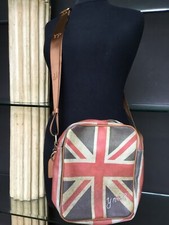 Y Not Tasche Umhängetasche Schultertasche USA mit Schlüsselanhänger neuwertig 