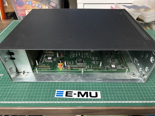Emu sampler synth - e-synth, gehäuse
