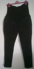 Schwarze Jeans Umstandshose Schwangerschaftshose mit elastischem Bauchteil Gr. M