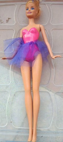 Muñeca barbie antigua - muñeca,