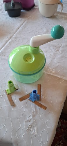 Tupperware quick chef - tupperware, quick-chef