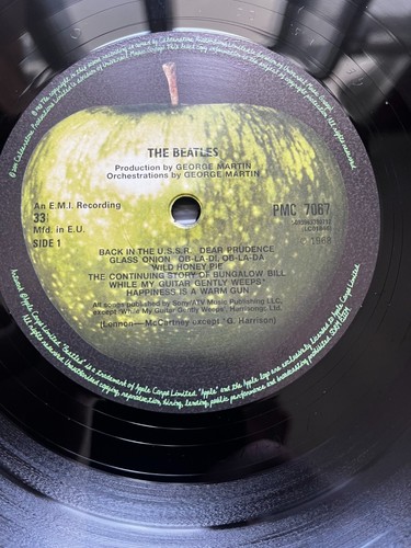 Beatles white album 2 - white,