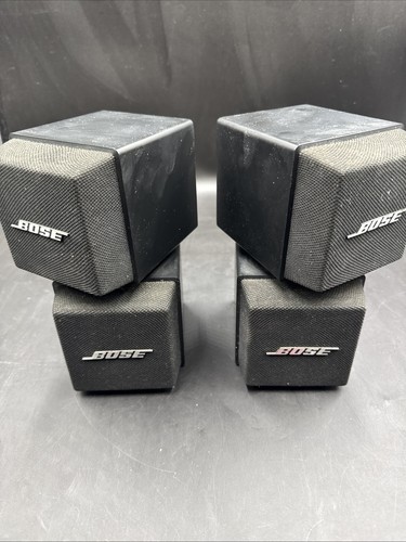Pair bose cube speakers - pair,