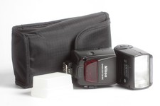 Nikon Speedlight SB-800 Blitz