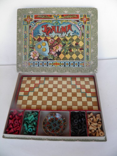 Uraltes brettspiel halma - brettspiel,
