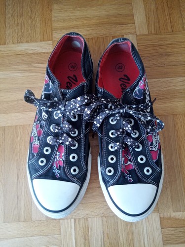 Stoffschuhe wie chucks - wie,