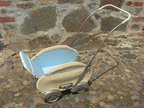 Alter puppenwagen buggy - buggy, korb