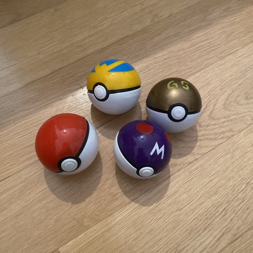 Pokeball mit sammelfigur - mit,