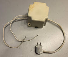 Trenntrafo Transformator Trafo Gießharztransformator 220(230) - 12 V  200 VA