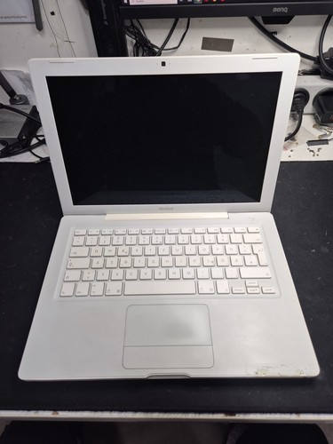 Macbook a1181 weiß 4gb ram - macbook,