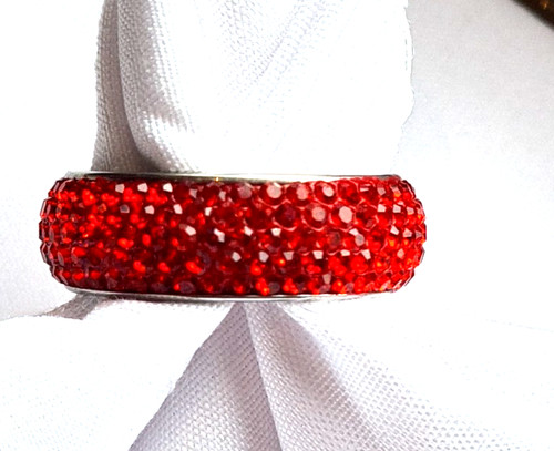 Ring edelstahl mit roten - ring,