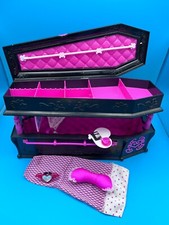 Monster High  Draculaura 's Bett Schmuckkasten Sarg-Bett 