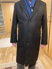 Winter- Herrenmantel Boss, dunkelgrau, Cashmere-Wool, Größe 106, kaum getragen, 