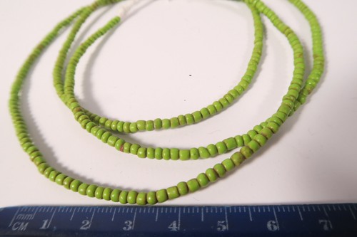 Kleine alte glasperlen grün - glasperlen,
