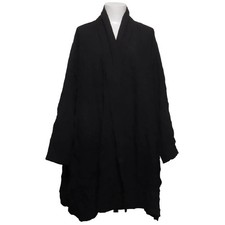 Túrbulence, Strickjacke