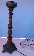 27204. Alter Lampenfuß Tischlampe ohne Lampenschirm  Holz Messing 50 cm