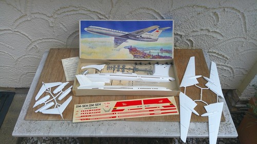 Flugzeugmodell 154 - flugzeugmodell, tu-154