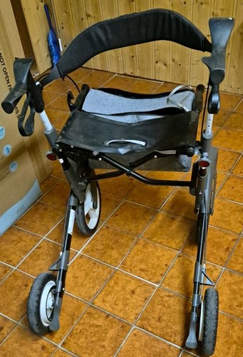 Rollator faltb mit sitz - rollator,, faltb.mit