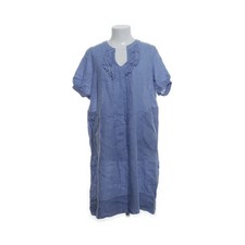 Robert Friedman, Kleid