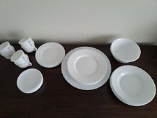 27 Tlg.Kaffee- und Essengeschirr Arcopal Luminarc France Weiß Porzellan Vintage