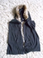 Kapuzen-Schal - schwarz / Leo