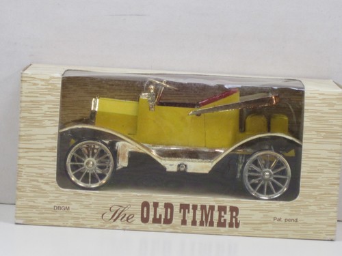 Oldtimer cabrio gelb - oldtimer, in